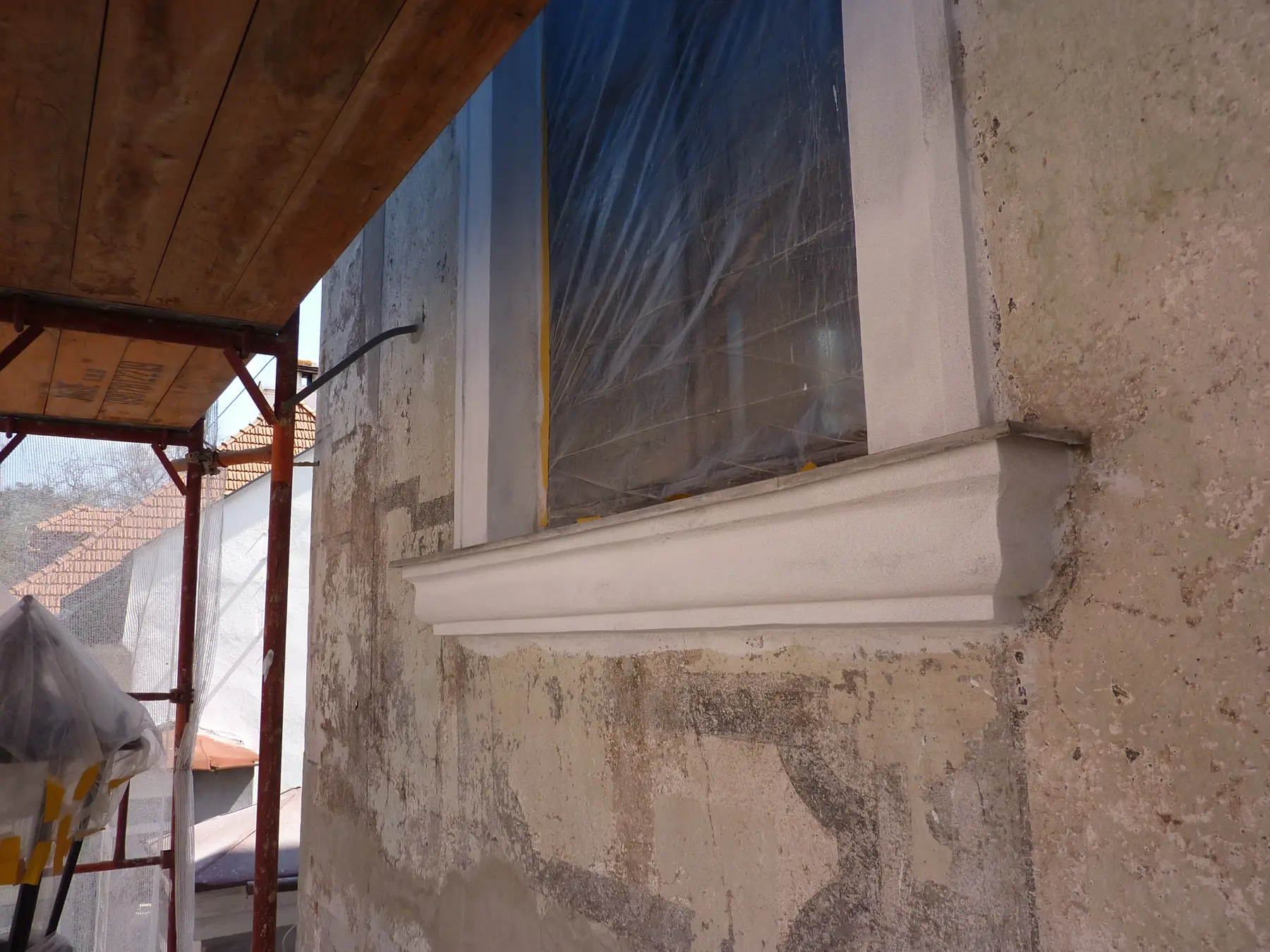 New window surround during the work