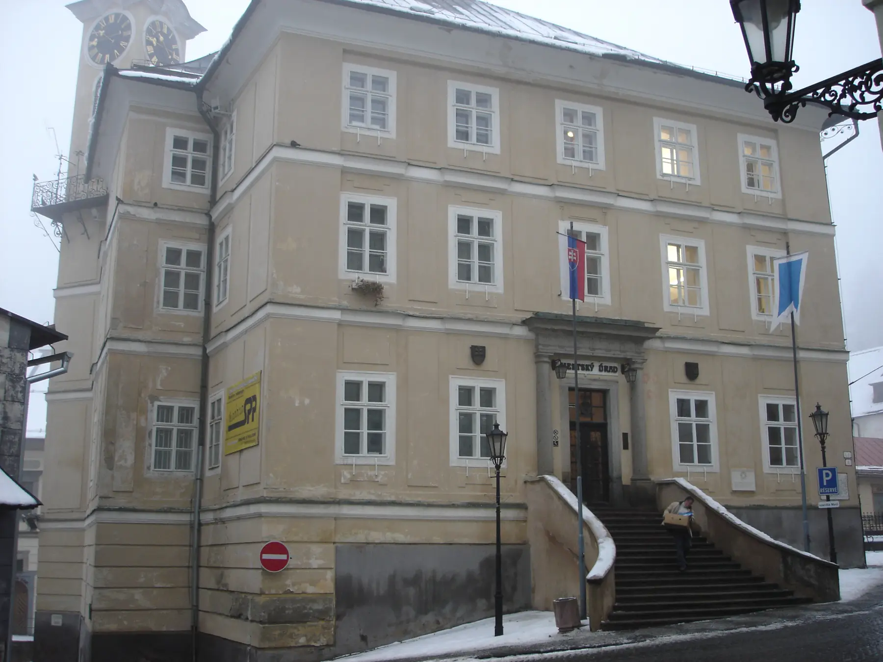 Front of the Town Hall with flags